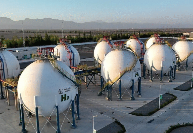 China brings largest integrated green hydrogen project into operation