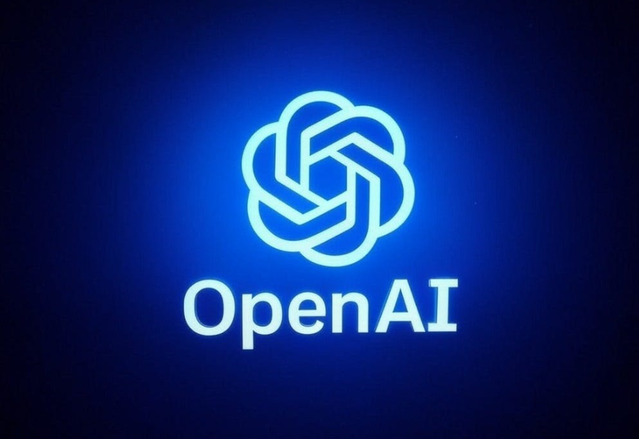 Shifting AI traffic trends in 2025 put OpenAI under pressure