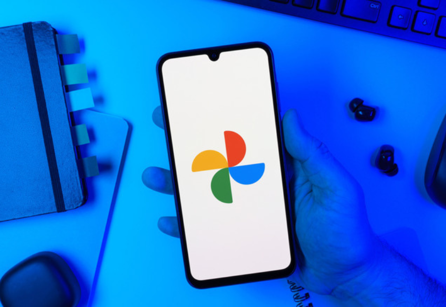 Google Photos adds “Me Meme” to turn your photos into AI-generated personalised memes