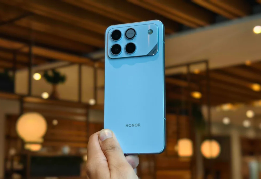 Honor plans new smartphone with over 10000mAh battery