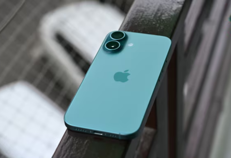 iPhone 16 tops global smartphone sales in 2025 despite newer launches