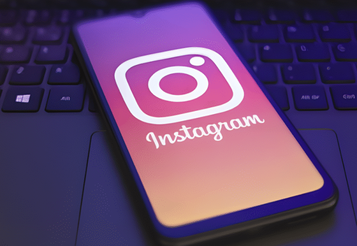 Instagram works on silent exit feature for Close Friends Stories Instagram works on silent exit feature for Close Friends Stories