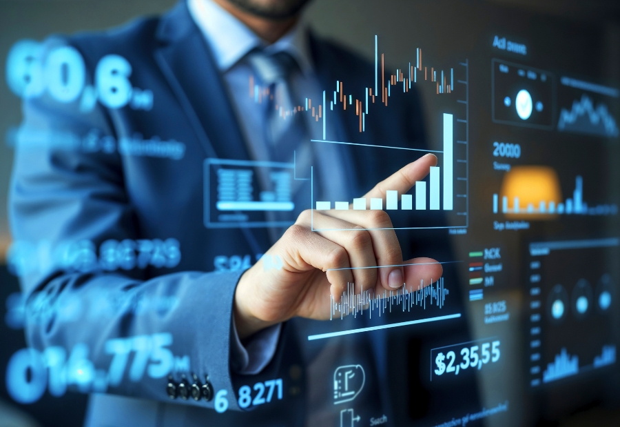 Bridging Innovation and Information: The Role of News Media Platforms in the Digital Economy