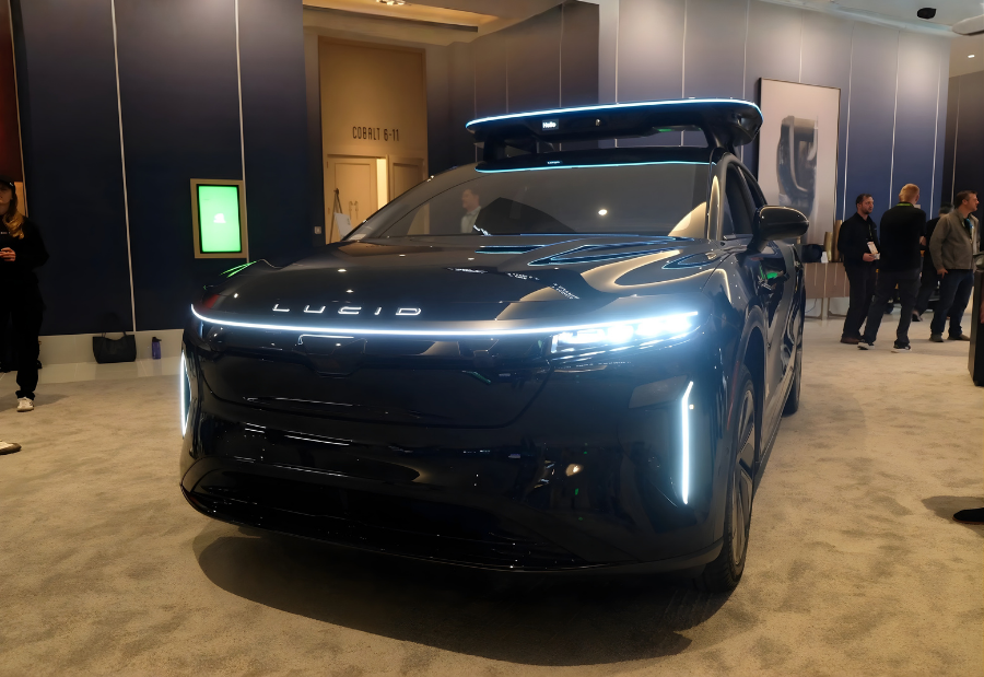 Uber unveils premium robotaxi built with Lucid and Nuro ahead of Bay Area rollout