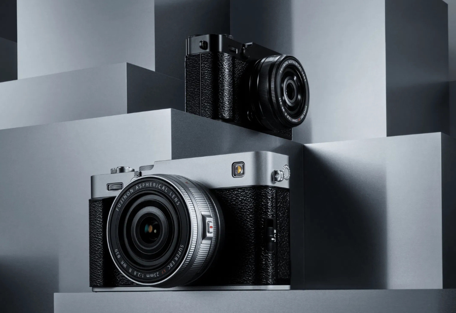 Fujifilm XE 5 review shows a compact camera loaded with powerful features