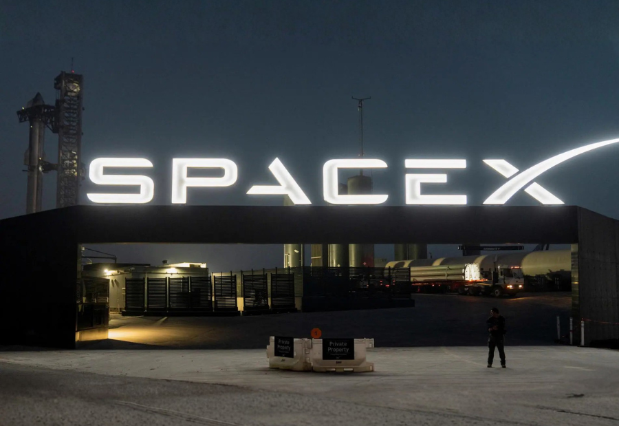 SpaceX seeks approval to deploy 1,000,000 solar-powered data satellites