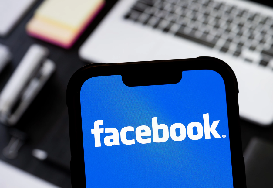 Meta uses AI to add motion and style to Facebook content