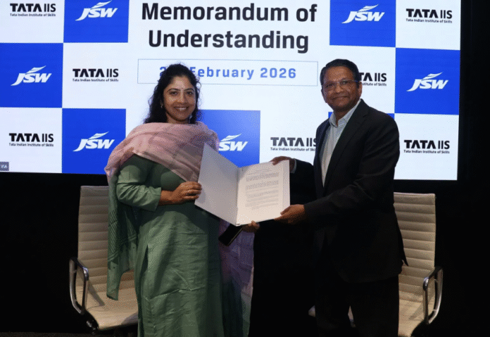 JSW Motors lays foundation for EV-ready workforce with Tata IIS partnership JSW Motors lays foundation for EV-ready workforce with Tata IIS partnership