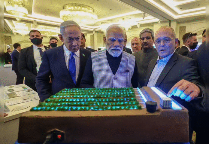 Modi encourages Israeli innovators to partner with India during technology exhibition visit Modi encourages Israeli innovators to partner with India during technology exhibition visit