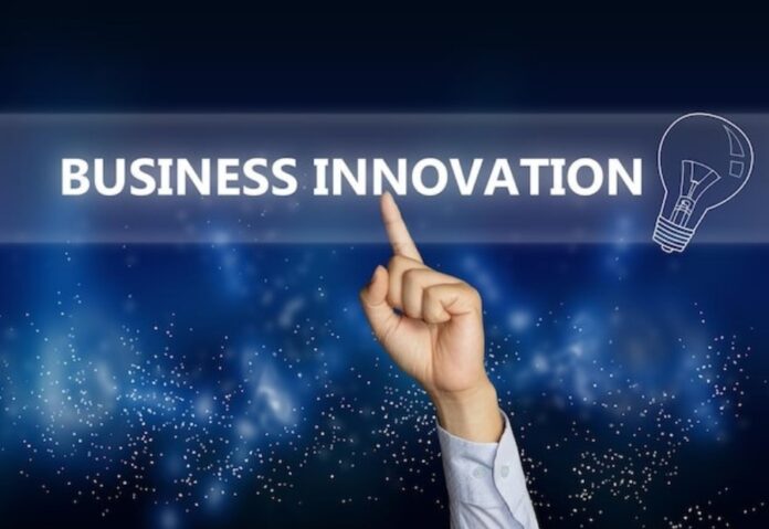 How a News Media Company for Trending Technology Bridges the Gap Between Innovation and Business