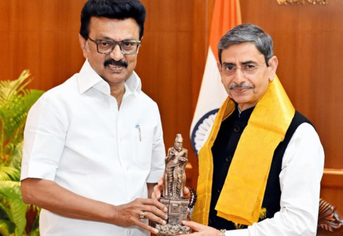 M.K. Stalin congratulates R.N. Ravi on West Bengal Governor appointment during Lok Bhavan meeting
