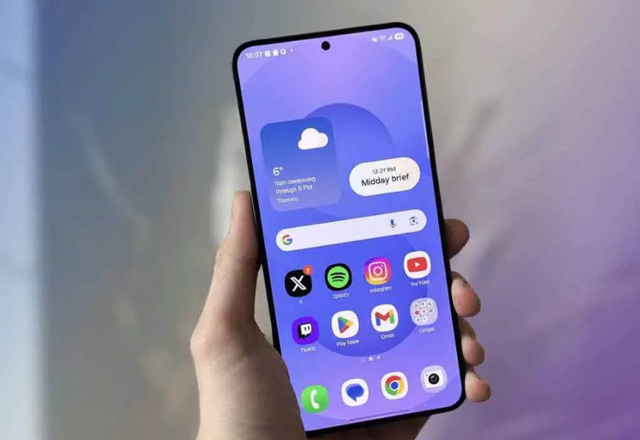 Samsung studying AI coding tools that could let users customise apps and smartphone interfaces