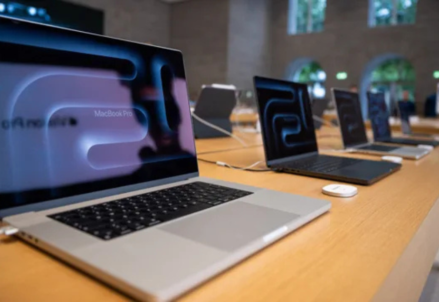 AI demand triggers global memory shortage and drives up smartphone and laptop prices