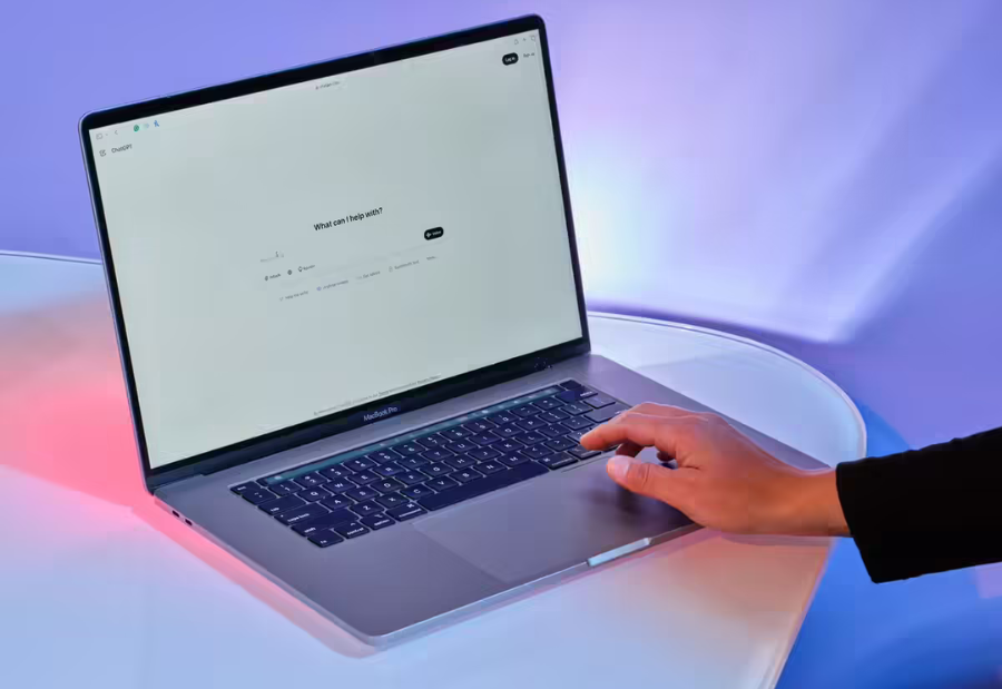 AI boom fuels steep laptop price hikes as component costs soar