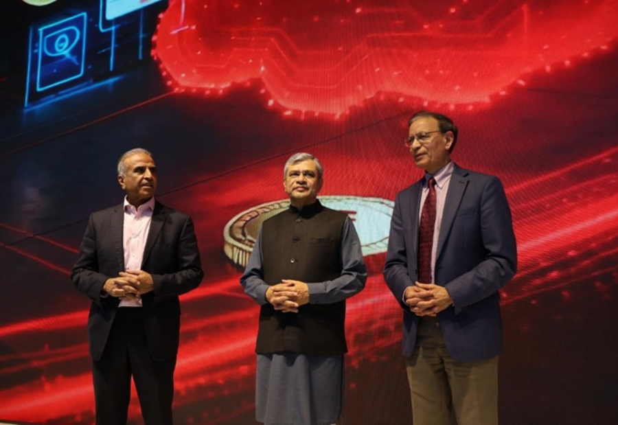 From left to right: Sunil Mittal, founder & chairman, Bharti Enterprises, Union Minister Ashwini Vaishnaw, and Jay Chaudhry, CEO, chairman, and Founder, Zscaler