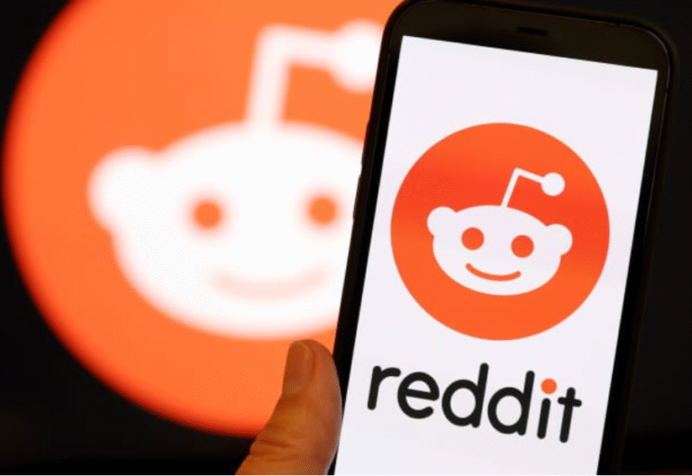 Reddit strengthens transparency with bot labelling and privacy-first human verification