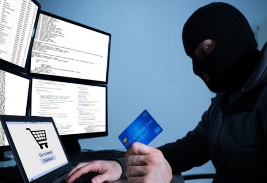 Maldives consul reports ₹4.59 lakh card fraud during flight, probe underway