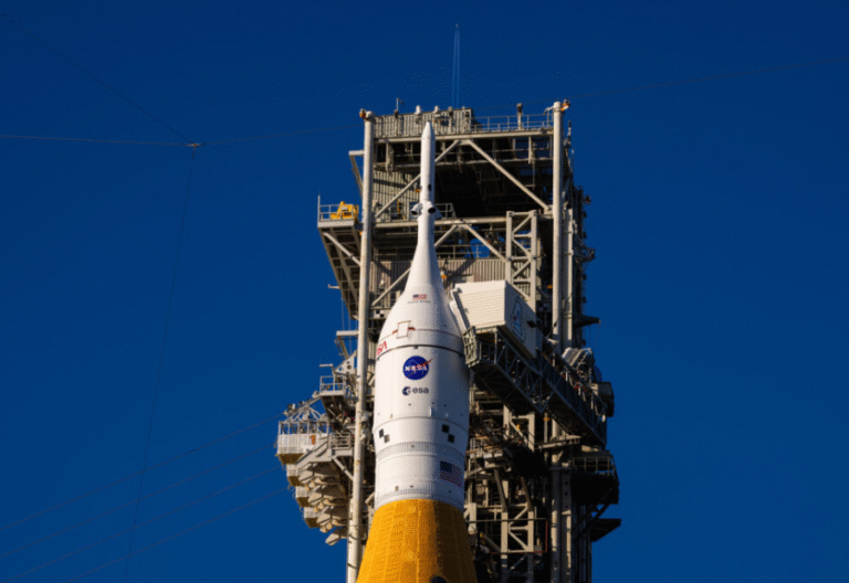 Orion spacecraft sets course for Moon in Artemis II mission launch