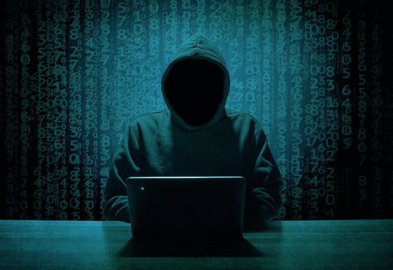 Pan-India cyber fraud ring worth ₹300 crore exposed, mastermind held at airport