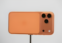 Apple rolls out iOS 26.4.1 to fix iCloud syncing issue affecting apps Apple fixes major iCloud bug with iOS 26.4.1 update after developer complaints