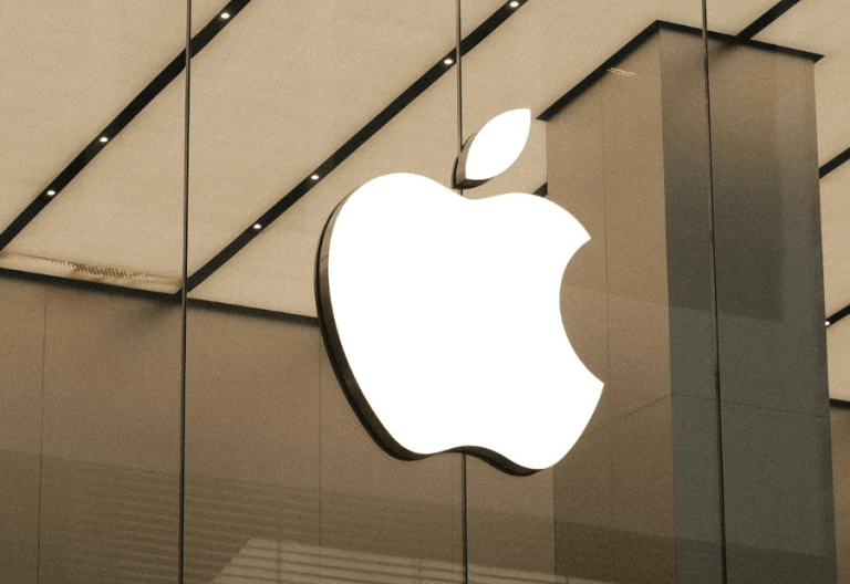 Apple turns to Samsung data in legal battle over App Store competition claims