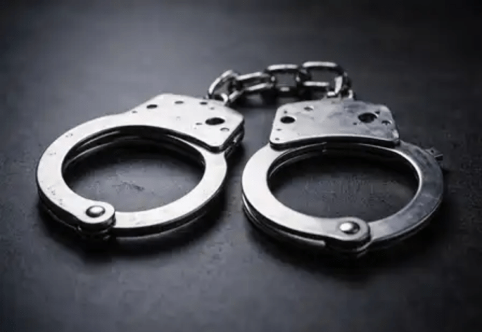 Kolkata Police held 17 in fake COD delivery scam