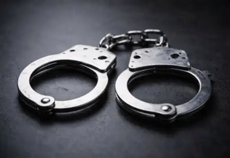 Kolkata Police held 17 in fake COD delivery scam
