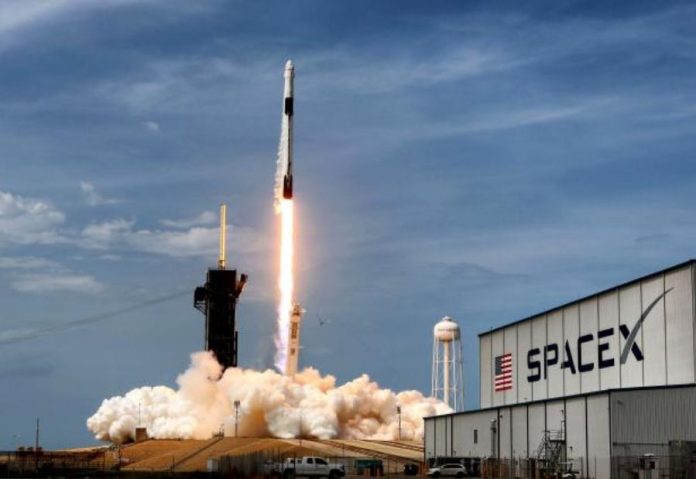 SpaceX expands Starlink network with successful Falcon 9 satellite mission SpaceX expands Starlink network with successful Falcon 9 satellite mission