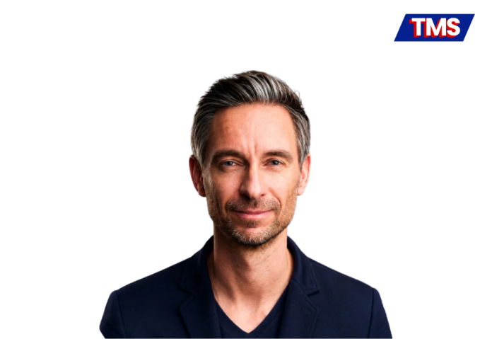 Peter Strickner assumes expanded finance leadership role at Swarovski Peter Strickner assumes expanded finance leadership role at Swarovski