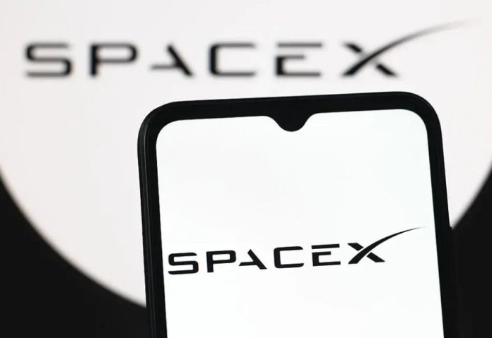 SpaceX explores Starlink mobile expansion with plans to enter the US telecom market