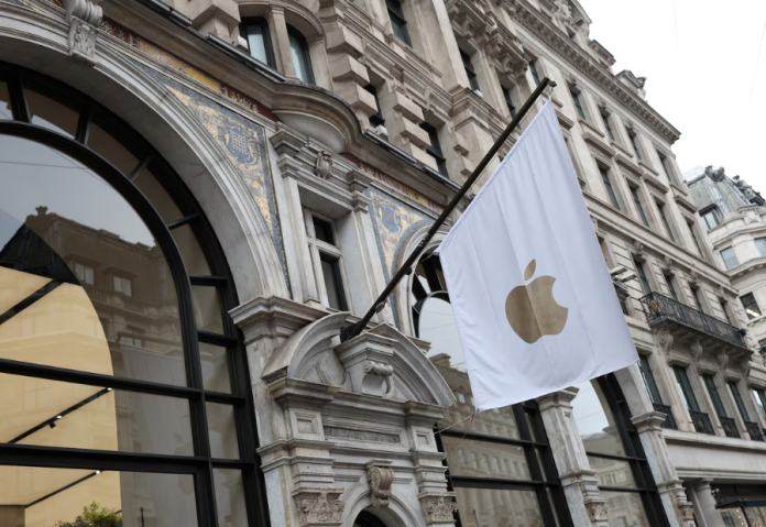 UK proposes new rules that could expand competition for Apple Pay UK proposes new rules that could expand competition for Apple Pay