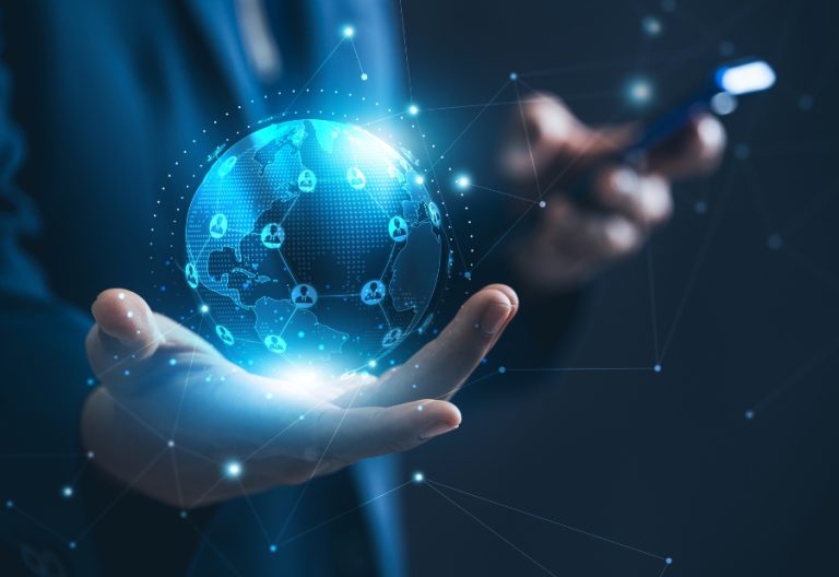 How The Mainstream Connects Business and Technology Leaders