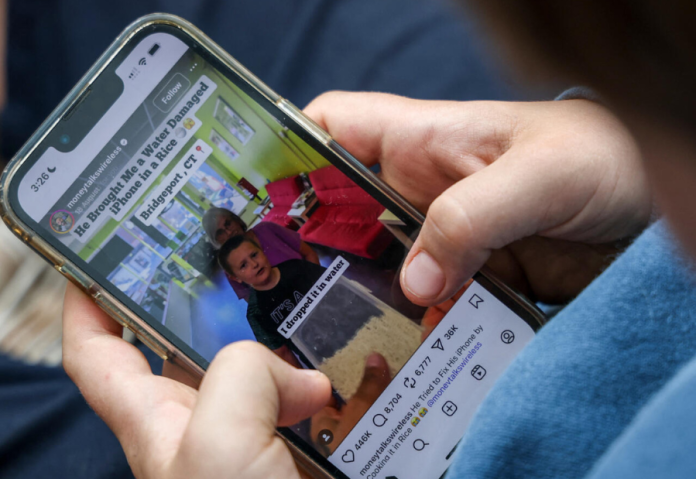 France passes Bill restricting social media use by children under 15 France passes Bill restricting social media use by children under 15