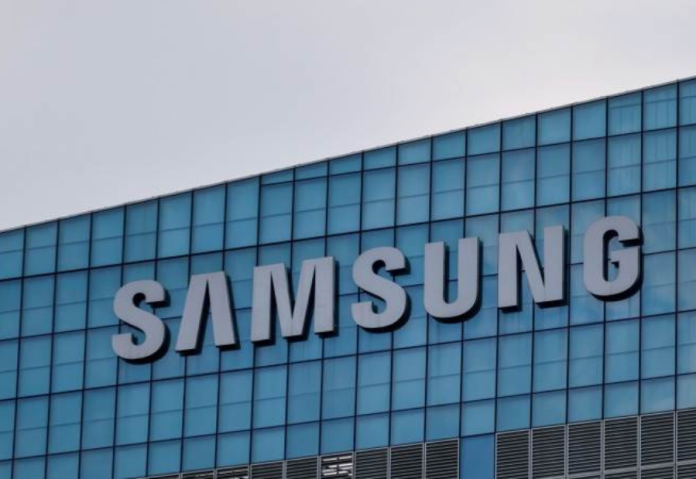 Samsung reportedly considers €1 billion investment in Mistral's AI funding round Samsung reportedly considers €1 billion investment in Mistral's AI funding round