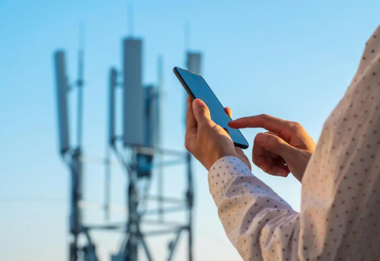 India adds 5.79 million wireless users as telecom base grows in June