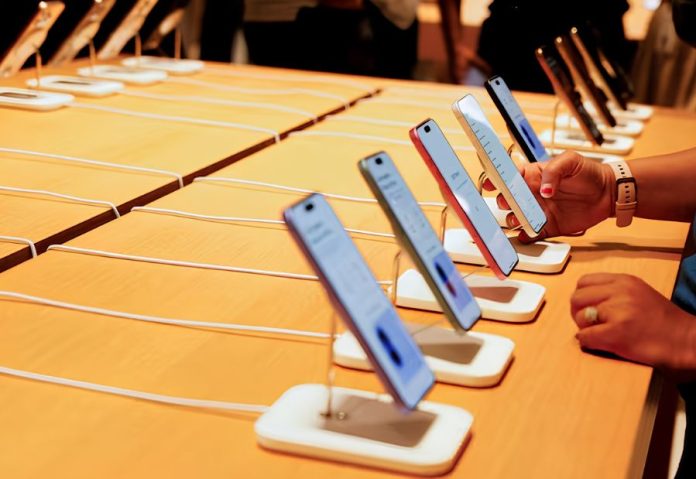 India waives import duties on electronics components to strengthen local manufacturing. Image credit: REUTERS