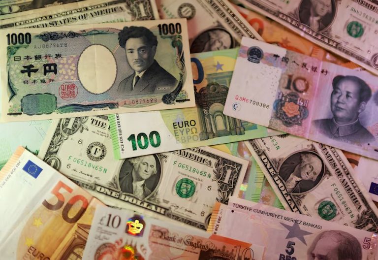 Dollar gains ground as oil rises and investors await US inflation signals Credit: Reuters
