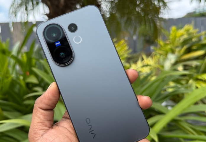 Vivo OriginOS 7 leak points to Liquid Glass UI and expanded controls Vivo OriginOS 7 leak points to Liquid Glass UI and expanded controls