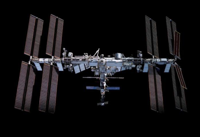SpaceX to build NASA's spacecraft for the International Space Station's final journey Credit: Space Daily SpaceX to build NASA's spacecraft for the International Space Station's final journey Credit: Space Daily