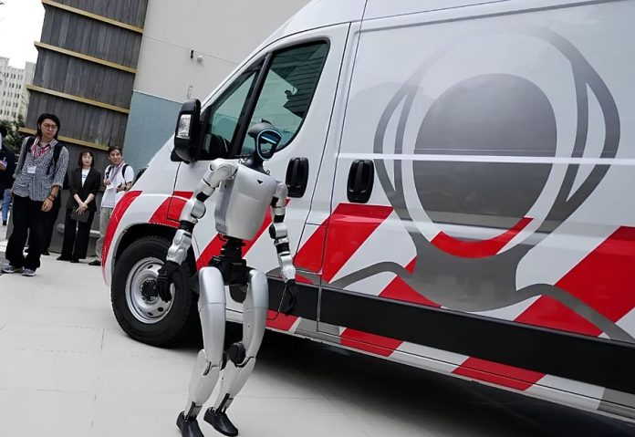 Japan prepares roadside support for the growing humanoid robot workforce Credit: Interesting Engineering Japan prepares roadside support for the growing humanoid robot workforce Credit: Interesting Engineering