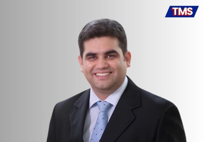 Rajeev Mantri takes charge as CFO at Axis Bank Rajeev Mantri takes charge as CFO at Axis Bank