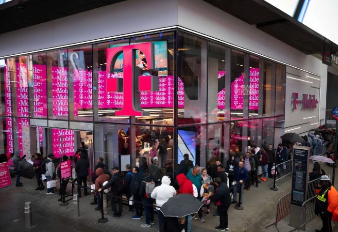 T-Mobile eyes 2030 for 6G leadership as it draws a line against SpaceX MVNO deal | Credit: Light Reading T-Mobile eyes 2030 for 6G leadership as it draws a line against SpaceX MVNO deal | Credit: Light Reading