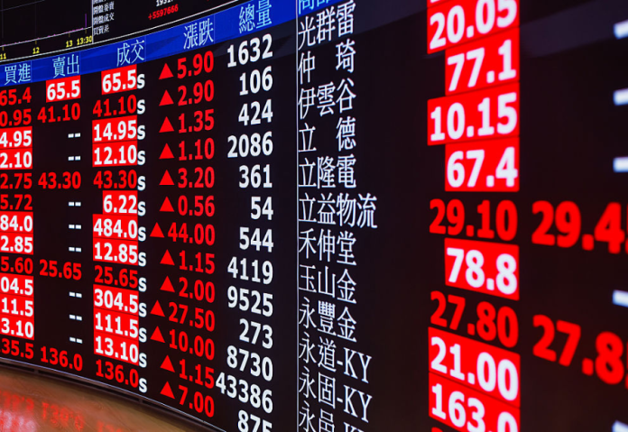 Tech stocks struggle on AI spending worries, elevated yields Tech stocks struggle on AI spending worries, elevated yields