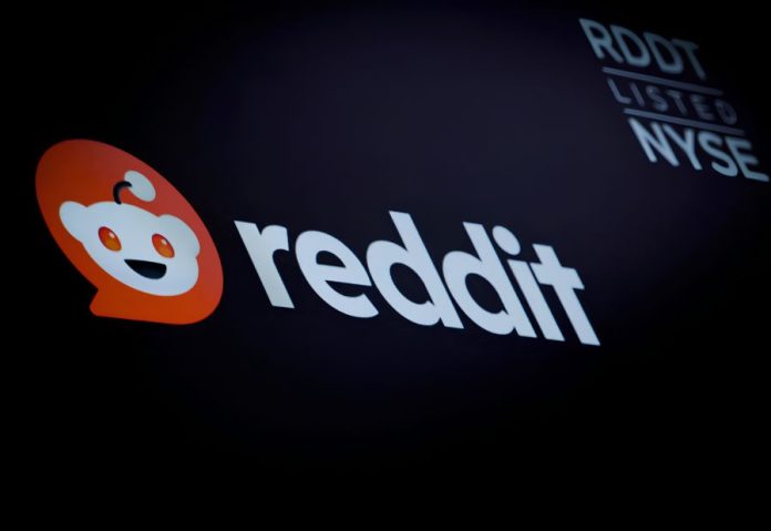 Reddit plans to prioritise logged-in users as AI-powered Google Search hits referral traffic Reddit plans to prioritise logged-in users as AI-powered Google Search hits referral traffic